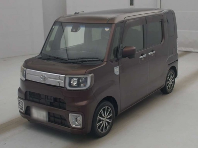 TOYOTA PIXIS MEGA