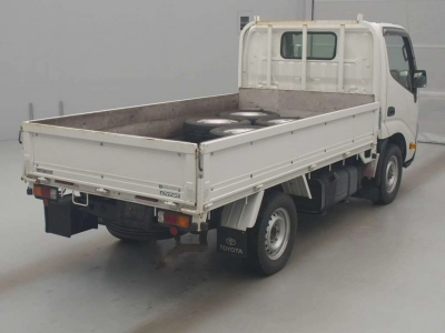 TOYOTA DYNA TRUCK