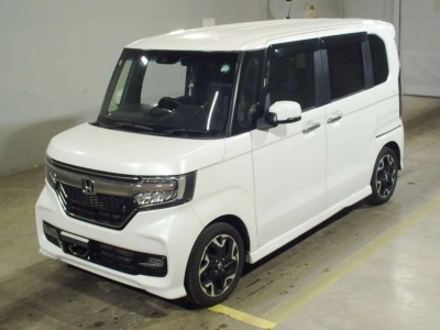 HONDA N BOX CUSTOM