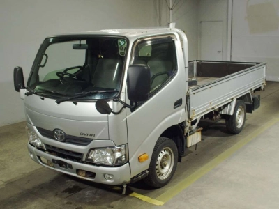 TOYOTA DYNA TRUCK