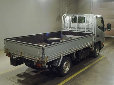 TOYOTA DYNA TRUCK