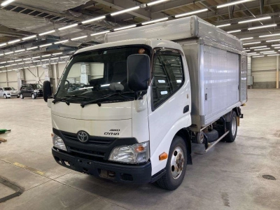 TOYOTA DYNA TRUCK