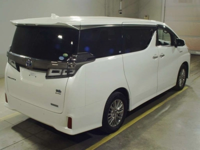 TOYOTA VELLFIRE HYBRID