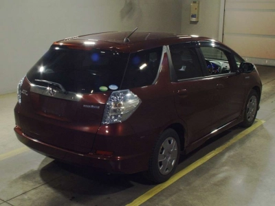 HONDA FIT SHUTTLE HYBRID