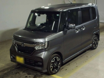 HONDA N BOX CUSTOM