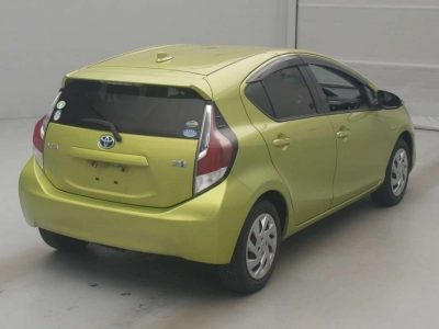 TOYOTA RUSH