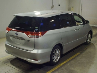 TOYOTA ESTIMA HYBRID