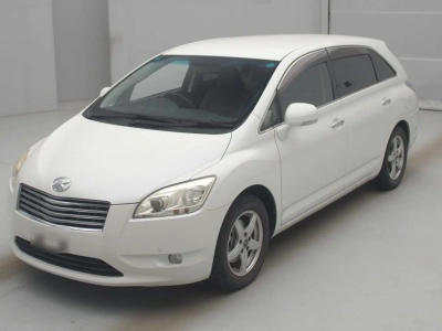 TOYOTA MARK X ZIO