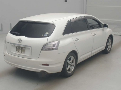 TOYOTA MARK X ZIO