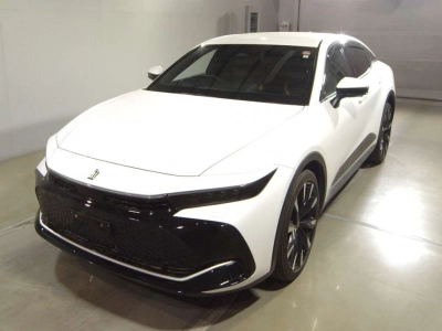 TOYOTA CROWN CROSSOVER