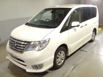NISSAN SERENA