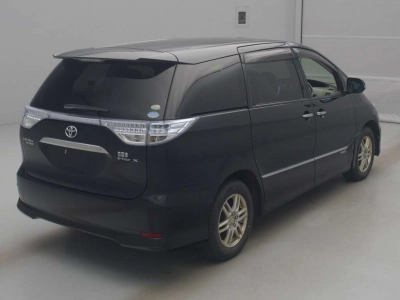 TOYOTA ESTIMA HYBRID