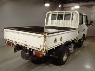TOYOTA DYNA TRUCK