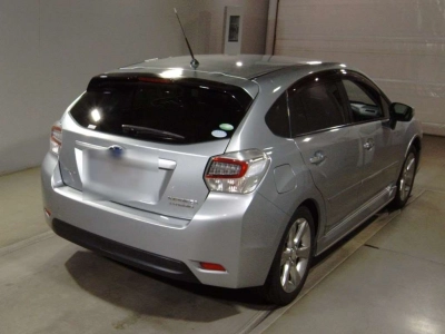 SUBARU IMPREZA SPORT HYBRID