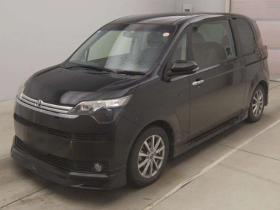 TOYOTA SPADE