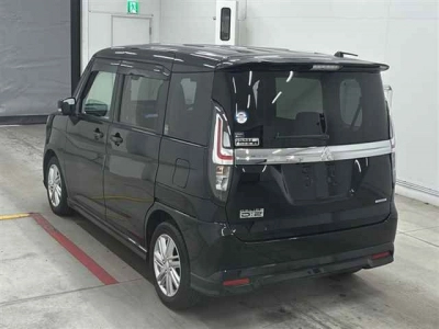 MITSUBISHI DELICA D:2