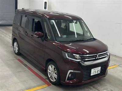 MITSUBISHI DELICA D:2