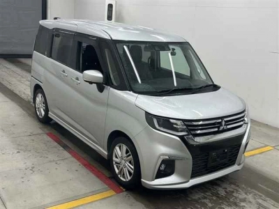 MITSUBISHI DELICA D:2
