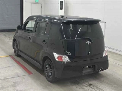 TOYOTA BB