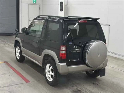 MITSUBISHI PAJERO MINI