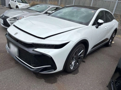 TOYOTA CROWN CROSSOVER