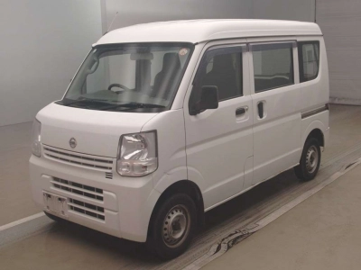 NISSAN NV100 CLIPPER