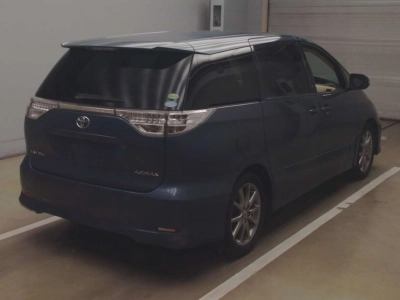 NISSAN CARAVAN COACH