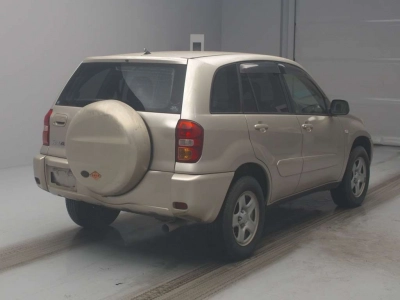 TOYOTA RAV4 L