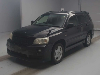 TOYOTA KLUGER
