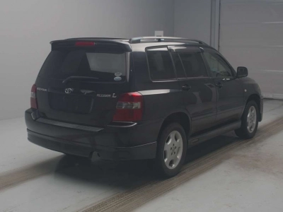 TOYOTA KLUGER