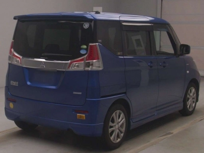 MITSUBISHI DELICA D:2