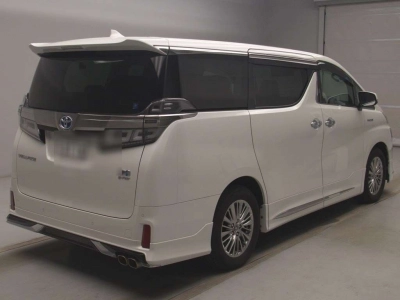 TOYOTA VELLFIRE HYBRID