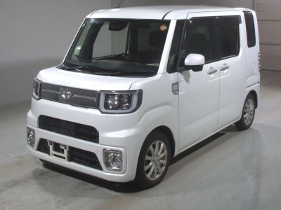 TOYOTA PIXIS MEGA