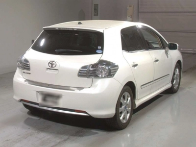 TOYOTA BLADE