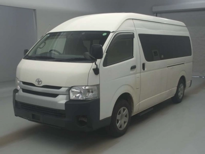 TOYOTA RAUM