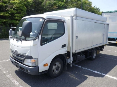 TOYOTA DYNA TRUCK