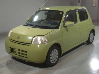 DAIHATSU ESSE