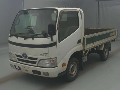 TOYOTA DYNA TRUCK