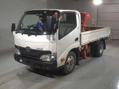 TOYOTA DYNA TRUCK