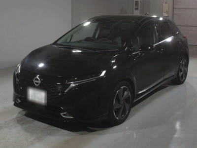 NISSAN AURA