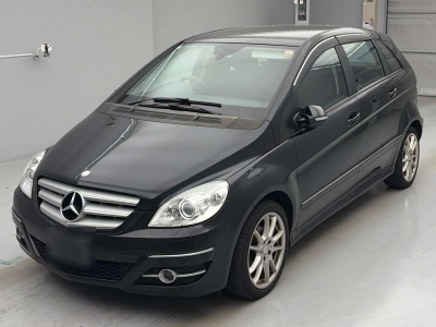 MERCEDES BENZ B CLASS