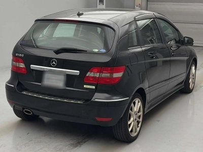 MERCEDES BENZ B CLASS