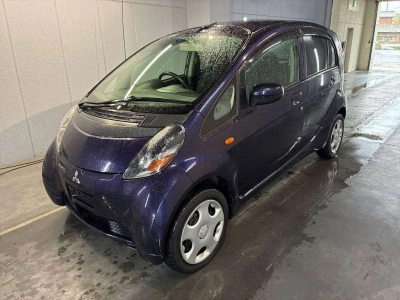 MITSUBISHI I