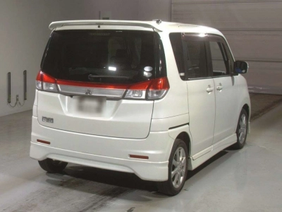 MITSUBISHI DELICA D:2