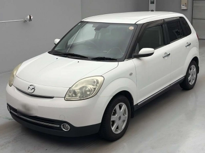 MAZDA VERISA