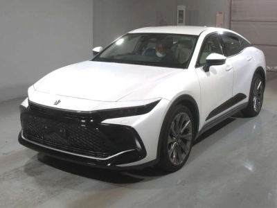 TOYOTA CROWN CROSSOVER