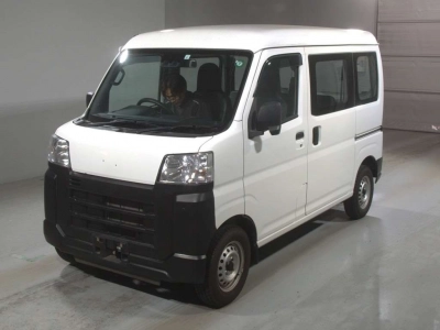 TOYOTA PIXIS VAN