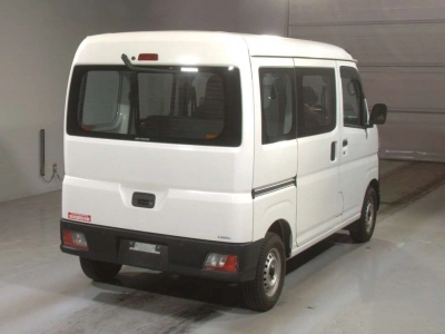 TOYOTA PIXIS VAN