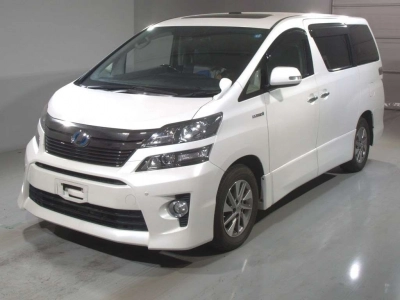 TOYOTA VELLFIRE HYBRID