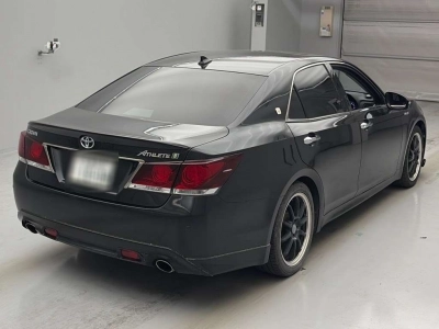 TOYOTA CROWN HYBRID